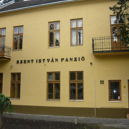 Szent Istvan Panzio Hódmezővásárhely Zewnętrze zdjęcie